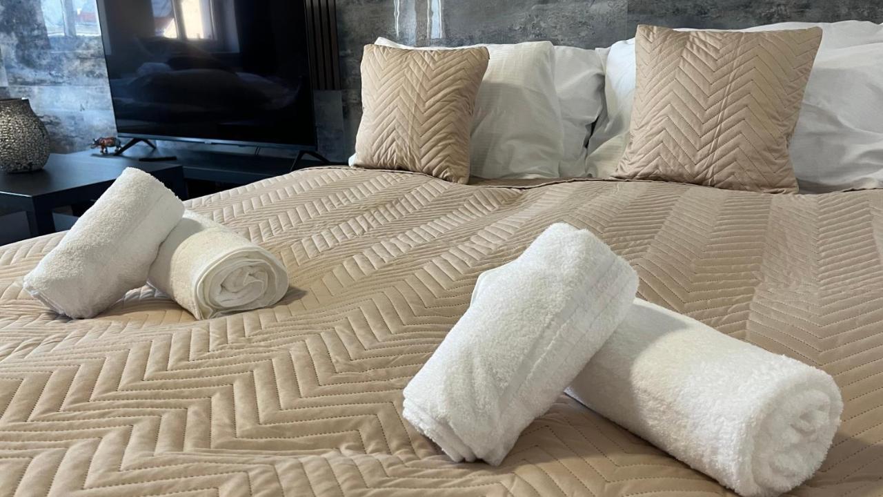Downtown Boutique Apartments 利贝雷茨 外观 照片